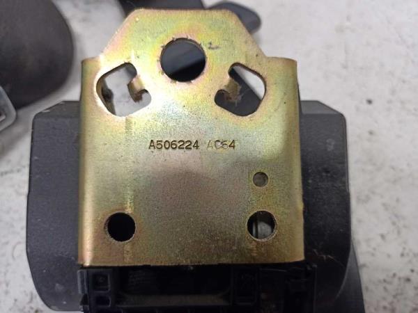 CEINTURE AVANT GAUCHE PEUGEOT 106 1991-2003 - Vue 2